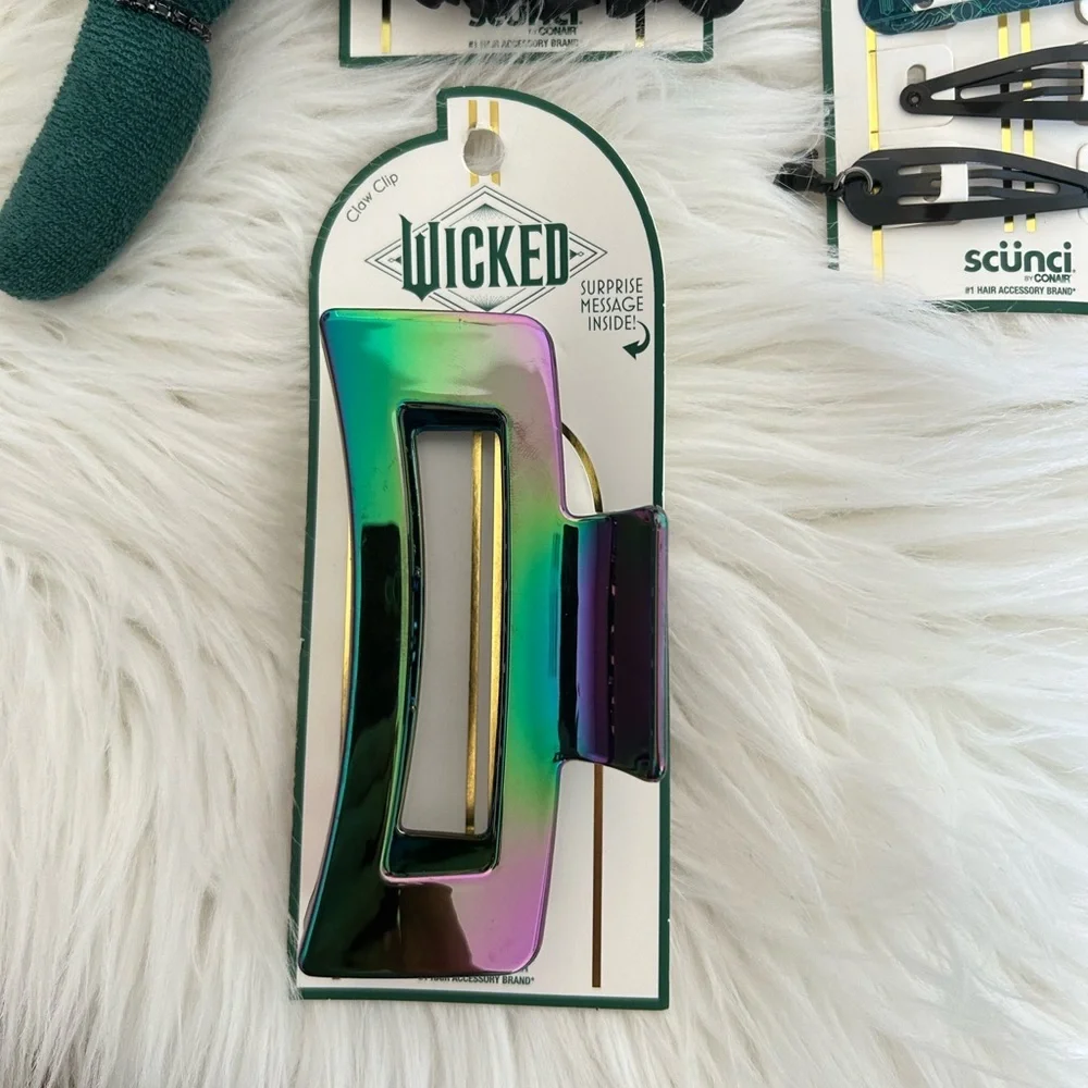 CONAIR WICKED Trademark 5 Piece Hair Accessories Set Black and Green
